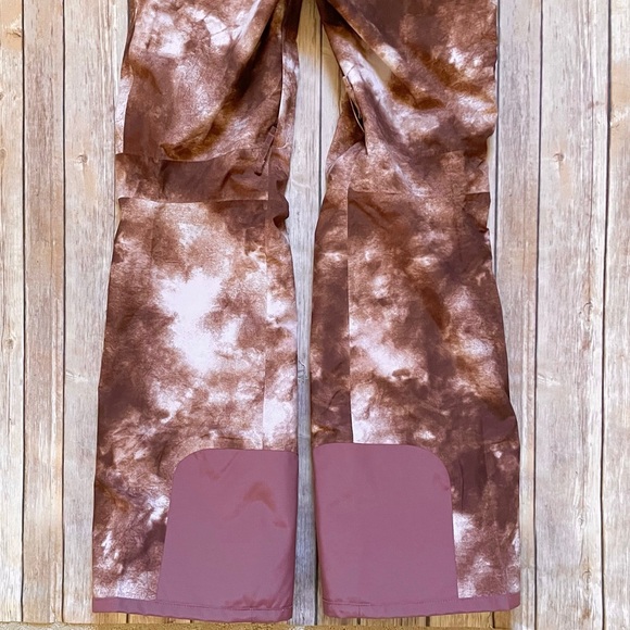 The North Face Women’s Freedom Bib Winter Ski Waterproof Pants - Picture 9 of 15